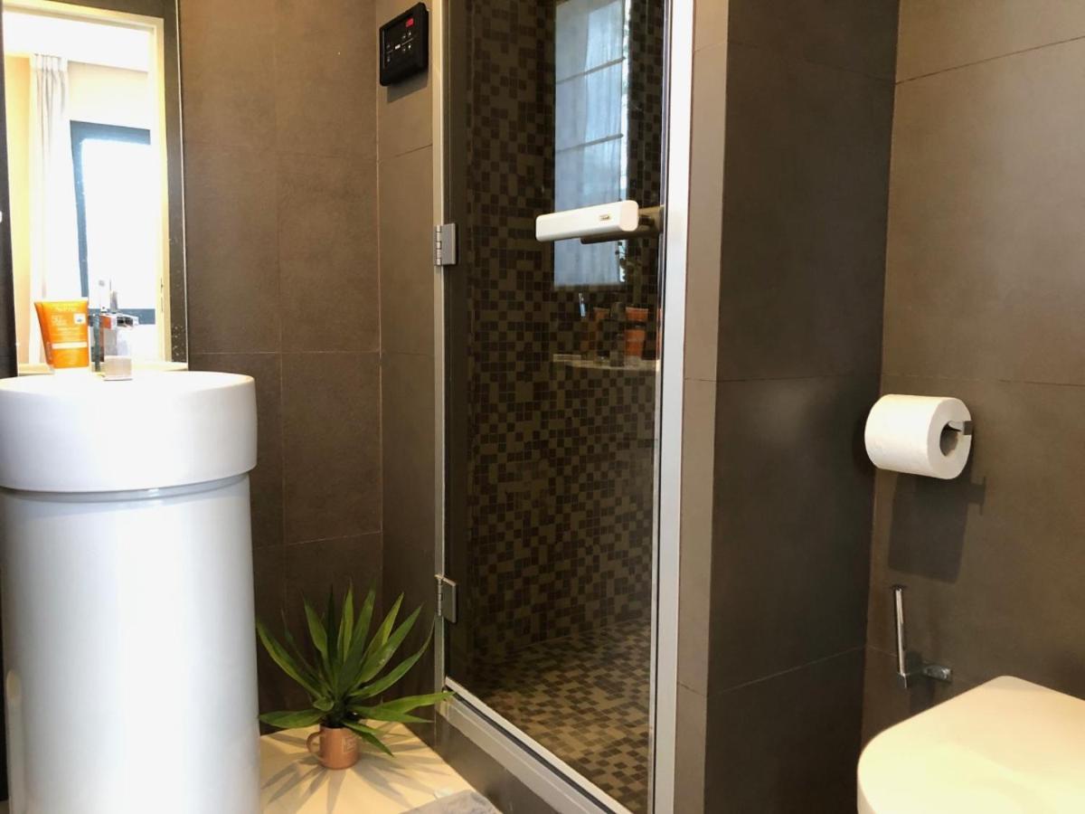 Appartement Montfleury, 2 Terrasses, 2 Chambres , 2 Sdb , Pkg Prive Piscine, 15 Min Walk To Croisette Beach And Palais Des Festivals Канни Екстер'єр фото